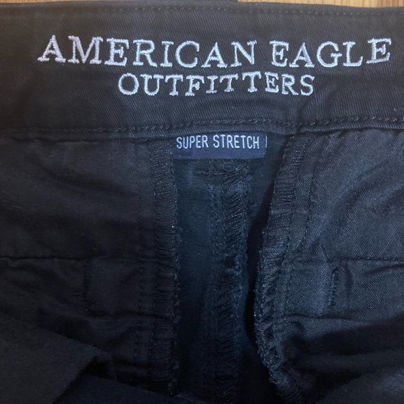 American Eagle black shorts - size 2 US - Picture 3 of 5